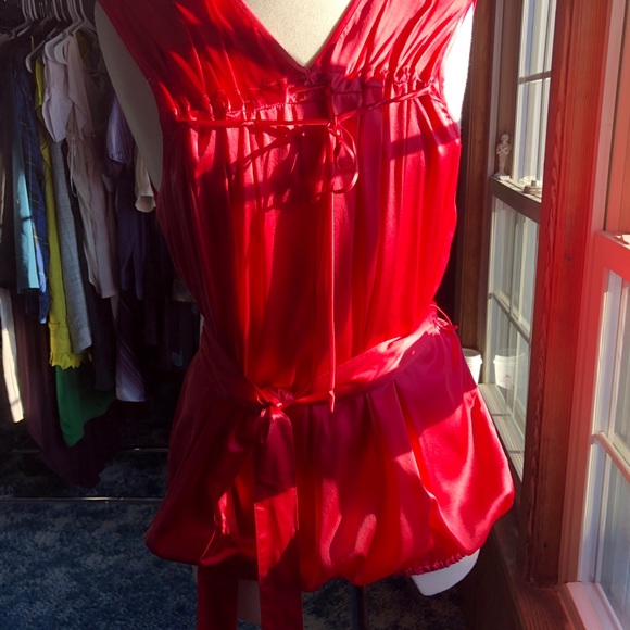 BCBG Gorgeous Pink Satin Top! 🌸🌺🌷 - Picture 2 of 8